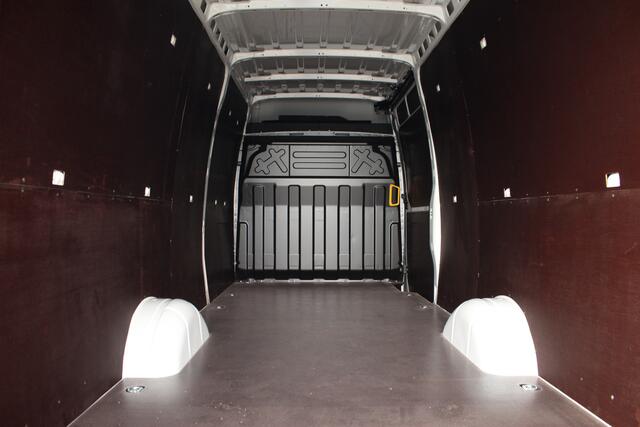 Iveco DAILY 35S16V 2.3 160pk 410L L4H2 | Gev. Stoel | Cruise | 3500kg trekgew. | Lease 627,- p/m