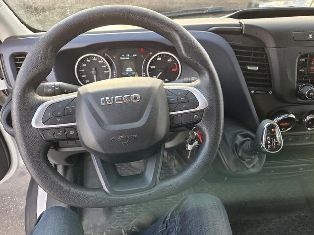 Iveco DAILY 35S14 2.3 136 Pk Autm. ECC Airco Cruisecontrol -SCHADE-