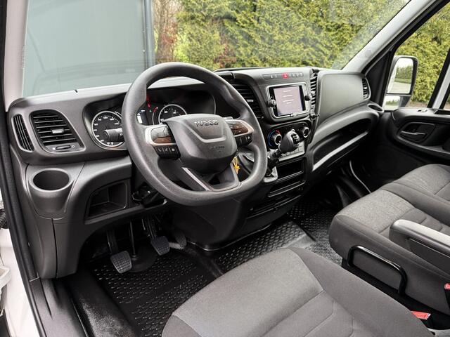 Iveco DAILY 35S16 157 PK / L2H2 / AIRCO / CRUISE / 3-ZITS / 3.5 TON TREKKEN / CAMERA