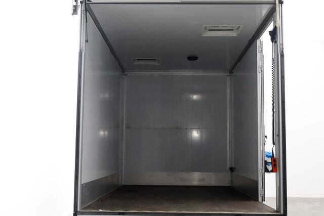 Iveco DAILY 35S16 160pk HiMatic Automaat Bakwagen met laadklep en zijdeur 10-2022