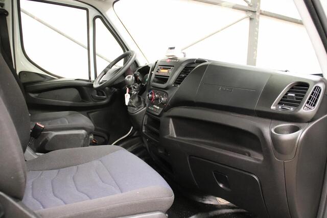 Iveco DAILY 35S12 HOOGWERKER 13 METER LT130TB MET 3500 KG TREKVERMOGEN TREKHAAK