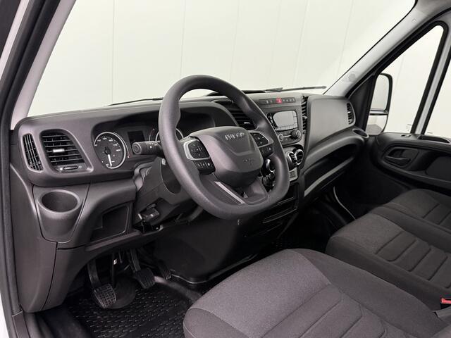 Iveco DAILY 35C16 Bakwagen+Laadklep | Airco | Cruise | 3-Persoons