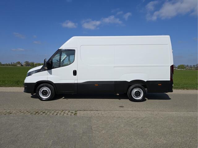 Iveco DAILY 35S14V 2.3 352L H2 - 140 Pk - Euro 6 - Airco - Cruise Control - L2 L H2