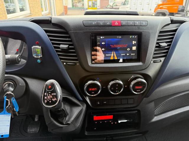 Iveco DAILY 40C21 3.0 / 210PK / Be trekker / Dubbel cabine 7P / Automaat / 8750 KG /12/2018