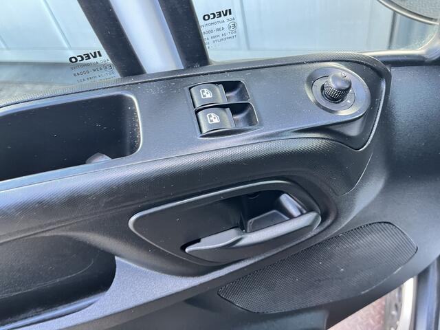 Iveco DAILY 35S14 2.3 Autotransporter Tijhof 5.14 M Airco Cruise controle 3500kg Trekhaak 1145kg Laadvermogen Luchtvering Autoambulance Transporter Euro 6 Oprijwagen 3-Persoons Pick-up Open laadbak Bakwagen P-up