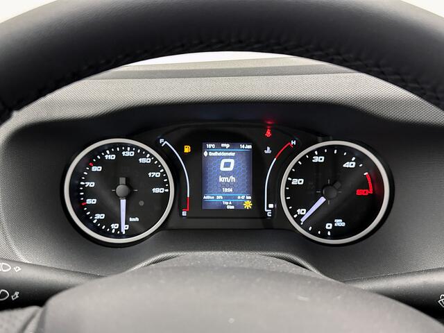 Iveco DAILY 35S18H 3.0 Oprijwagen Led Adaptieve cruise control 3500kg trekhaak Geveerde stoel