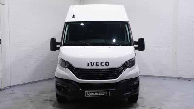 Iveco DAILY 35S16 160 pk L2H2 Airco ECC, Laadruimte Pakket Audio met DAB+, PDC achter, 3-Zits
