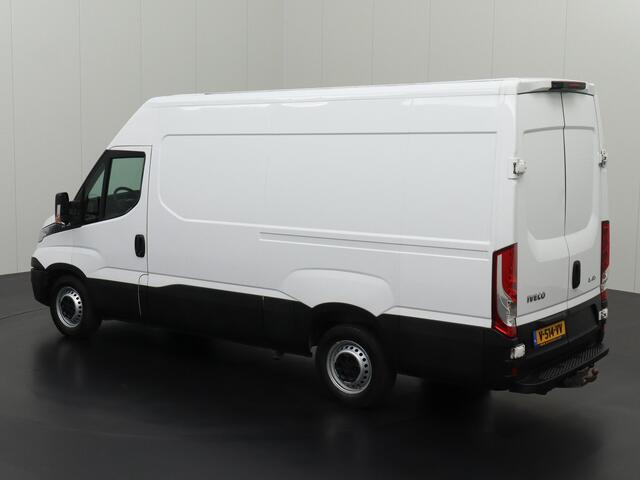 Iveco DAILY 35S12 L2H2 | Engine Broken | Motor Damage | Airco | Cruise | 3-Zits | 3500Kg Trekhaak