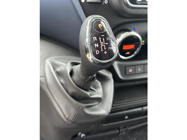 Iveco DAILY 35S16H 2.3 Automaat Bakwagen met Laadklep