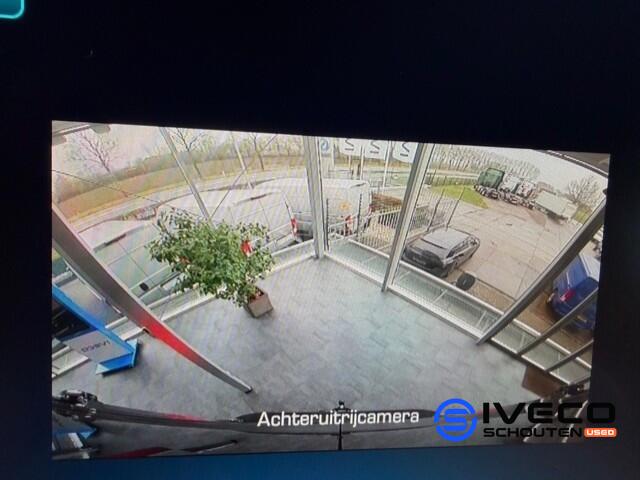 Iveco DAILY 40C21V A8 L2H2