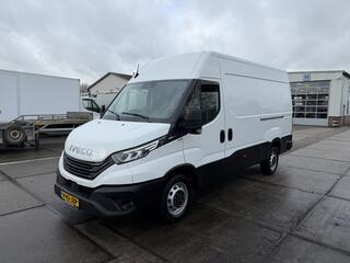 iveco-daily-35s18v-a8-adaptive-crui
