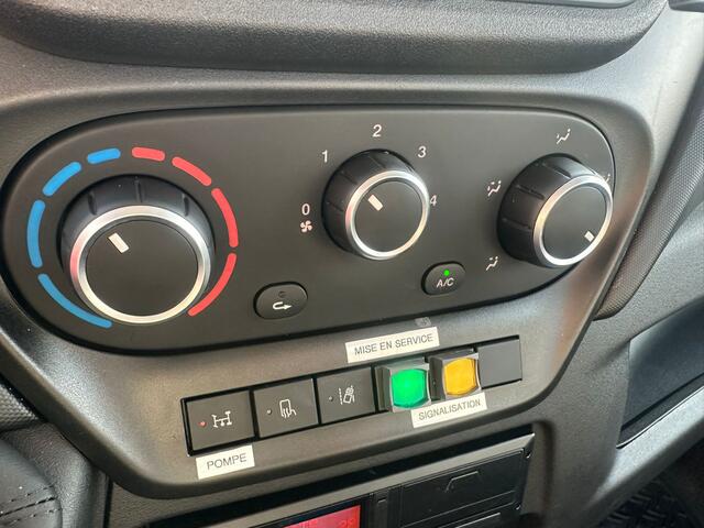 Iveco DAILY 70C14 CTE lift 23 meter, elektrische lift 17 uren 2 persoonslift 250 kg