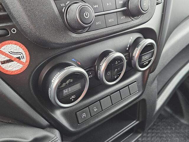 Iveco DAILY 35S16V 2.3 L4H2 Airco 3 Zits Vleugeldeuren Euro6 156 PK!