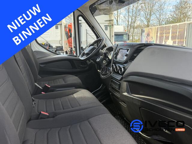 Iveco DAILY 70C18HA Cruise Control - Dubbellucht - Open laadbak - Automaat - 3.0L 176PK - Trekhaak Standplaats: Almkerk