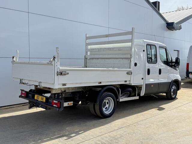 Iveco DAILY 35C14 2.3 Kipper Dubbele Cabine Dubbellucht 6 Stoelen Airco Cruise Control 3,5t Trekhaak Luchtgeveerde stoel