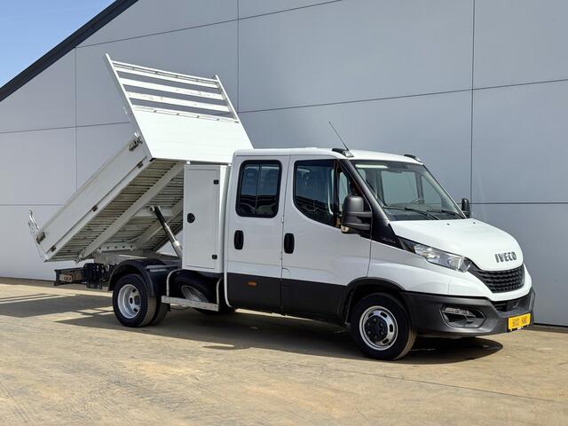 Iveco DAILY 35C14 2.3 Kipper Dubbele Cabine Dubbellucht 6 Stoelen Airco Cruise Control 3,5t Trekhaak Luchtgeveerde stoel