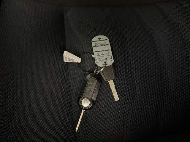 Iveco DAILY 35C18 3.0Liter Hi-matic Automaat L2H1 | 3500Kg Trekhaak | Navigatie | Camera | Airco | Cruise | Imperiaal