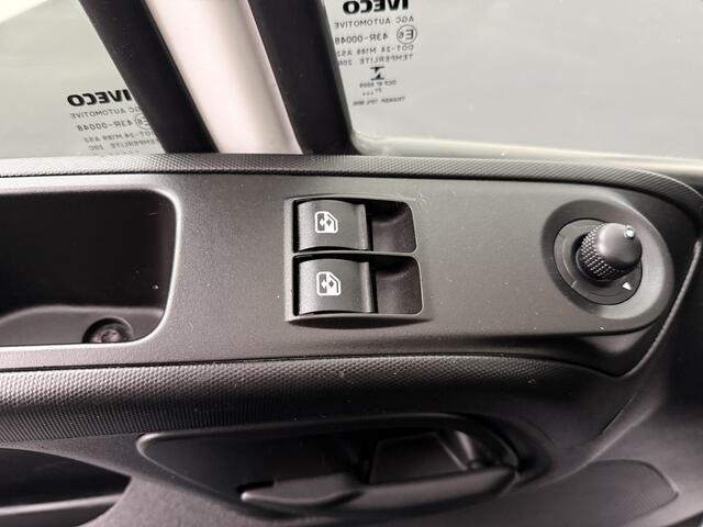 Iveco DAILY 35C16 Bakwagen+Laadklep | 3500Kg Trekhaak | Dakspoiler | Airco | 3-Zits