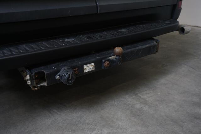 Iveco DAILY 35S14 140pk L2H2/L3H2 3500kg Trekhaak Airco Cruise