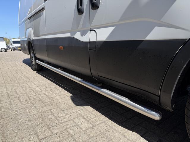 Iveco DAILY 35S14V 2.3 automaat 410 L4H2 DC 6 persoons / vaste prijs rijklaar ¤ 29.950 ex btw / ideale motorsport bus / euro 6 / bpm vrij / cruise en climate control / trekhaak 3500 kg !