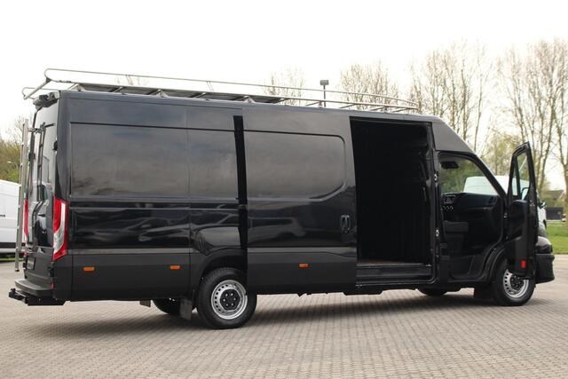 Iveco DAILY 35S18A8 3.0 180pk L4H3 Automaat | Camera | Gev. Stoel | Trekhaak 3500kg | Imperiaal + Trap | Navi | Carplay/Android | Lease 483,- p/m