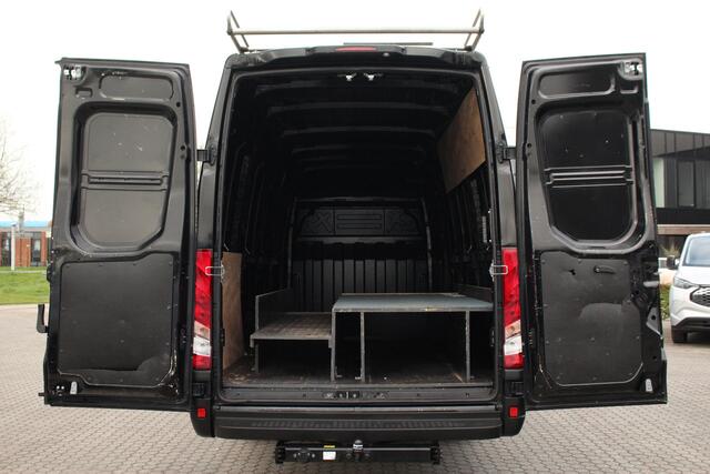 Iveco DAILY 35S18A8 3.0 180pk L4H3 Automaat | Camera | Gev. Stoel | Trekhaak 3500kg | Imperiaal + Trap | Navi | Carplay/Android | Lease 483,- p/m