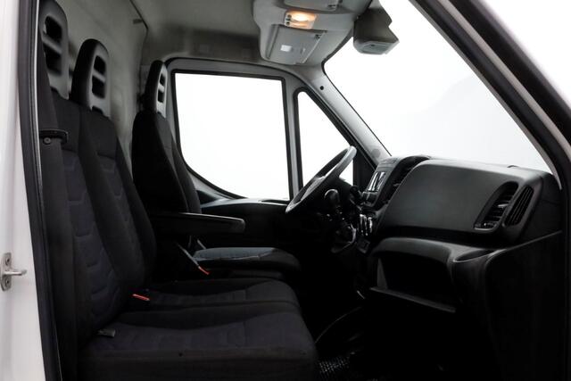 Iveco DAILY 35S14 136pk E6 L2H2 Airco/Imperiaal/Trekgewicht 3500kg 08-2018
