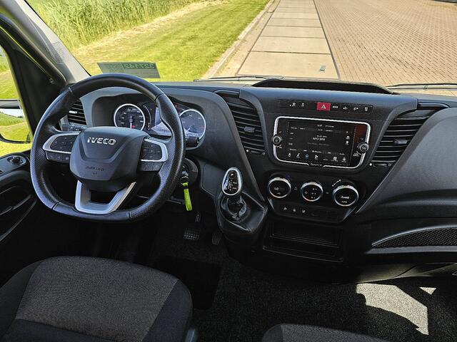 Iveco DAILY 35S18 3.0L Automaat Led Camera Navi