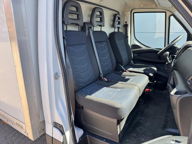 Iveco DAILY 35C16 2.3 Automaat Laadklep Climate control Bakwagen Meubelbak Koffer