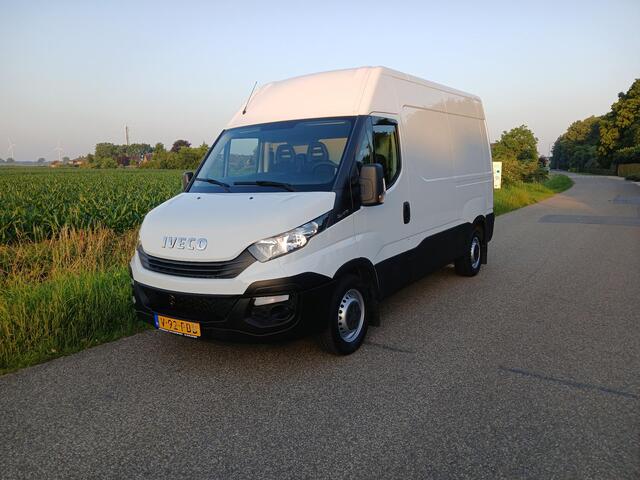 Iveco DAILY 35S14V 2.3 (140PK) L2 H2 + Trekhaak