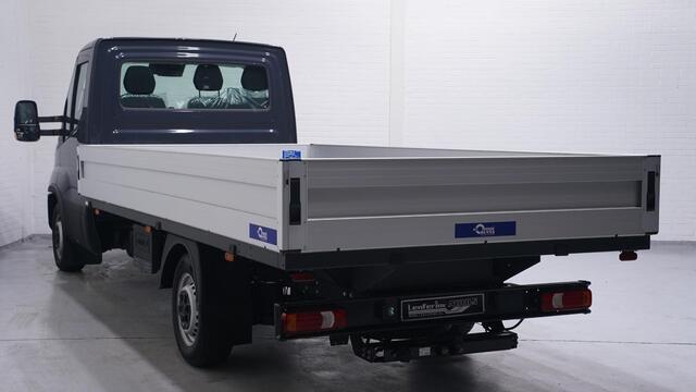 Iveco DAILY 35S18 180 pk Aut. Pick Up / Open Laadbak Luchtvering, Navi, Adapt. Cruise, Trekhaak 3.500 kg, BPM vrij
