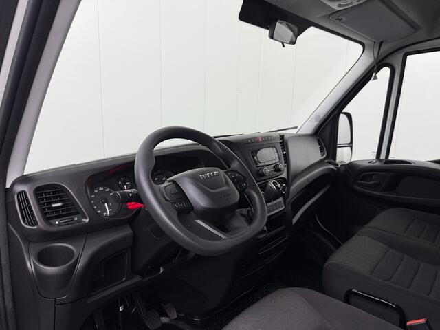 Iveco DAILY 35C16 3.0 Bakwagen+Laadklep | Dakspoiler | Airco | Cruise | 3-Zits