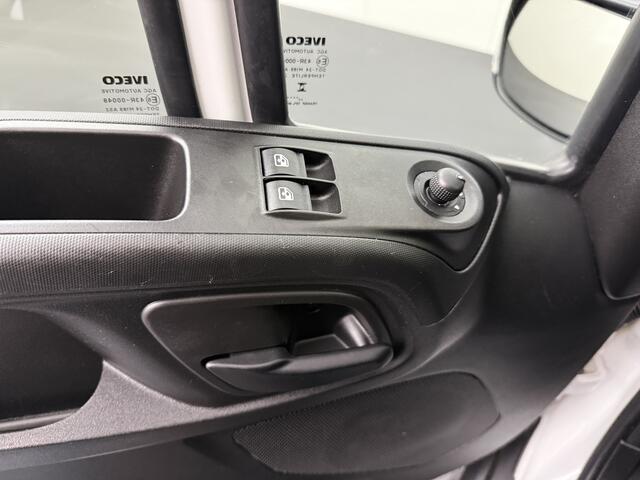 Iveco DAILY 35C16 3.0 Bakwagen+Laadklep | Dakspoiler | Airco | Cruise | 3-Zits
