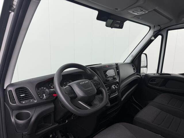 Iveco DAILY 35C16 3.0 Bakwagen+Laadklep | Dakspoiler | 236 Hoog | Airco | Cruise | 3-Zits |