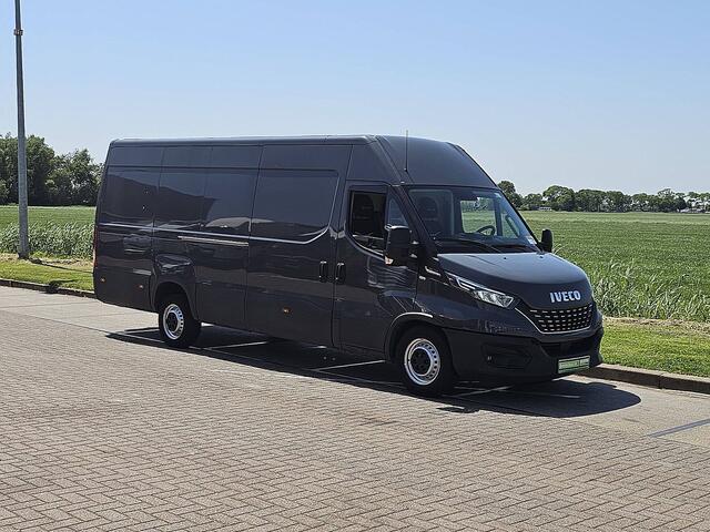 Iveco DAILY 35S18HV 3.0 410 L4H2 3.0Ltr Automaat 180Pk 3.5T-Trekhaak Navi Euro6 LED 3-Zits