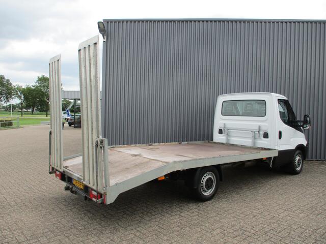 Iveco DAILY 35S14 Oprijwagen, oprijbak Airco Trekhaak