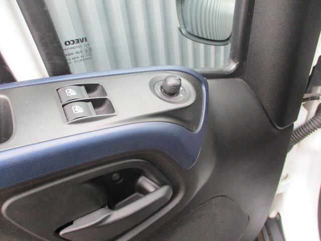 Iveco DAILY 35S14 Oprijwagen, oprijbak Airco Trekhaak