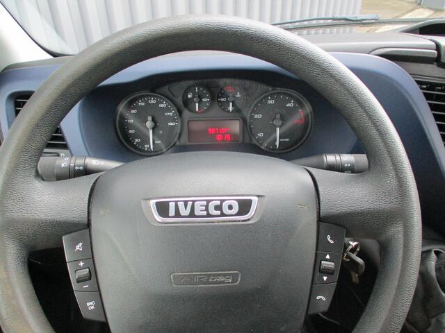 Iveco DAILY 35S14 Oprijwagen, oprijbak Airco Trekhaak