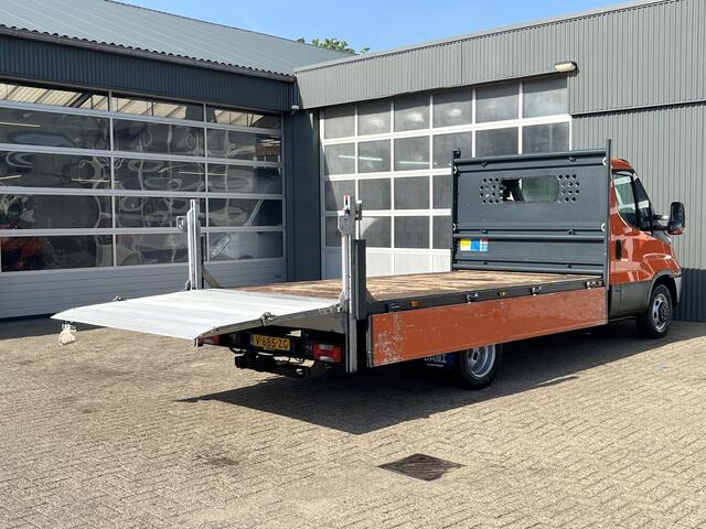 Iveco DAILY 35C14 2.3 375 Laadklep 500kg Trekhaak 3500kg trekgewicht Airco 2-Persoons Open laadbak Pick-up P-up Bakwagen Telefoonverbinding 1e eigenaar Euro 6 Bpm vrij !!!