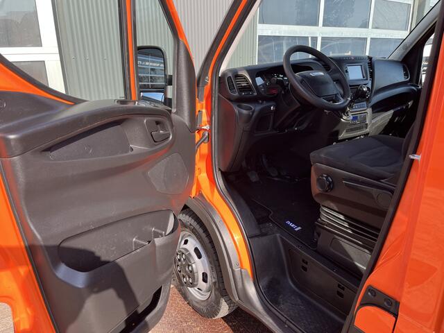 Iveco DAILY 35C14 2.3 375 Laadklep 500kg Trekhaak 3500kg trekgewicht Airco 2-Persoons Open laadbak Pick-up P-up Bakwagen Telefoonverbinding 1e eigenaar Euro 6 Bpm vrij !!!
