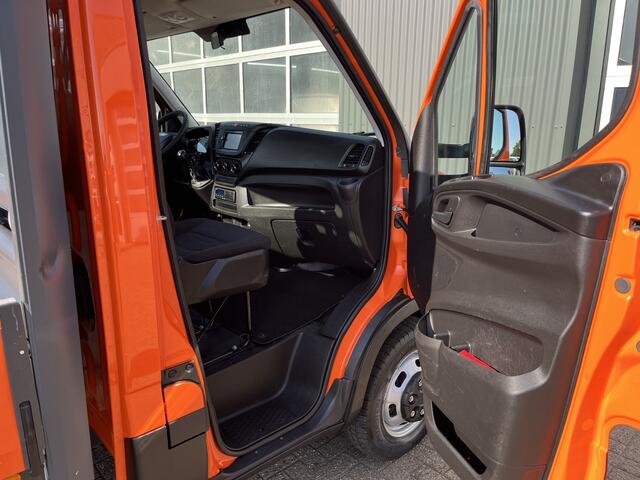 Iveco DAILY 35C14 2.3 375 Laadklep 500kg Trekhaak 3500kg trekgewicht Airco 2-Persoons Open laadbak Pick-up P-up Bakwagen Telefoonverbinding 1e eigenaar Euro 6 Bpm vrij !!!