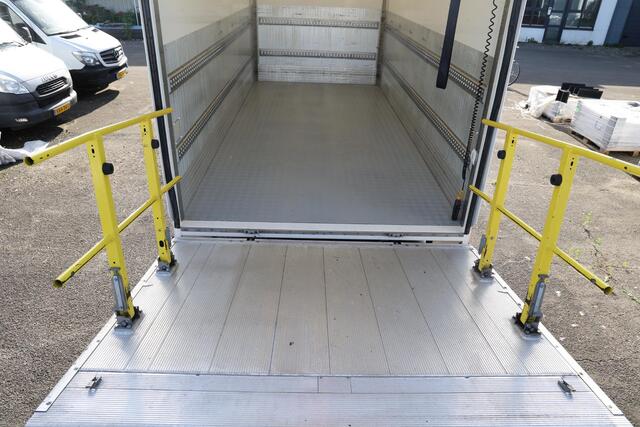 Iveco DAILY 35C14N 3.0 AUTOMAAT BE COMBINATIE