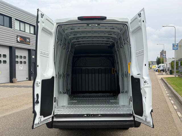 Iveco DAILY 35S18 L4H2 Automaat Airco Navi Cruisecontrol BPM VRIJ