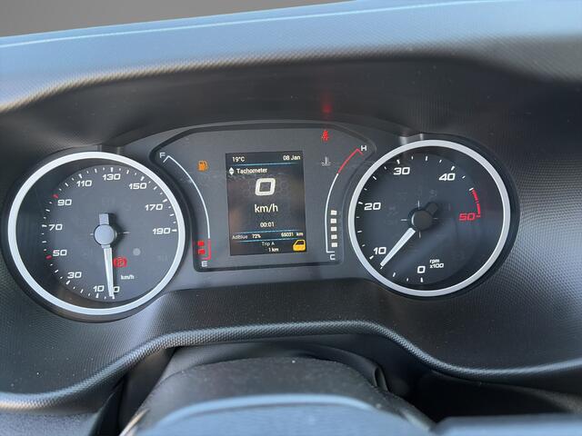 Iveco DAILY 35C16 2.3 410 Laadklep 750kg, Rails in vloer, Spoiler