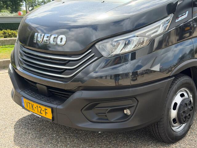 Iveco DAILY 40C18 Bakwagen Laadklep Zijdeur Automaat Airo Navi Cruisecontrol EURO 6