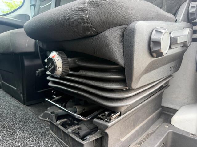 Iveco DAILY 40C18 Bakwagen Laadklep Zijdeur Automaat Airo Navi Cruisecontrol EURO 6