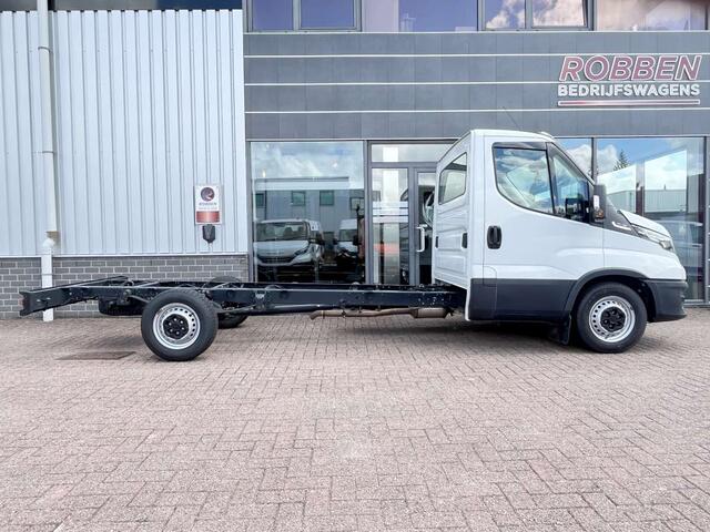 Iveco DAILY 35S18 HA8 3.0 410 Chassis Cabine Airco/Cruise/Nav