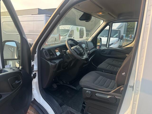 Iveco DAILY 35S16V L3H2