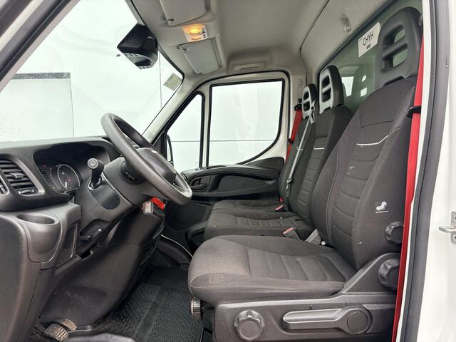Iveco DAILY 35C16 3.0 160PK Laadklep Zijdeur Camera Climate Control Bluetooth Bakwagen Meubelbak Koffer