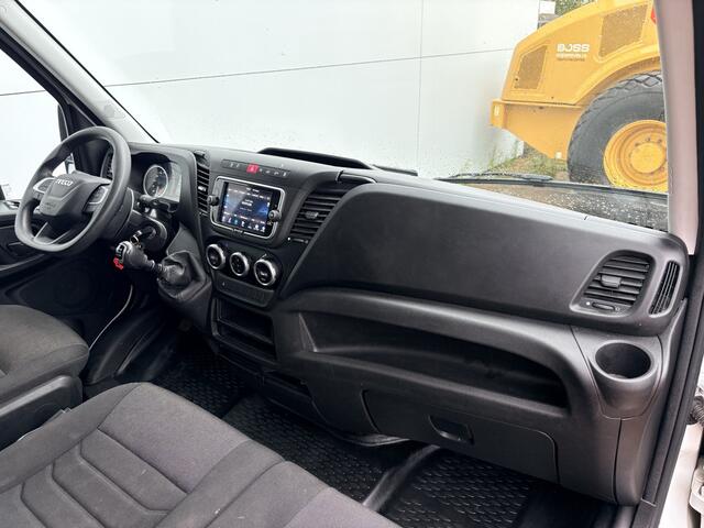 Iveco DAILY 35C16 3.0 160PK Laadklep Zijdeur Camera Climate Control Bluetooth Bakwagen Meubelbak Koffer